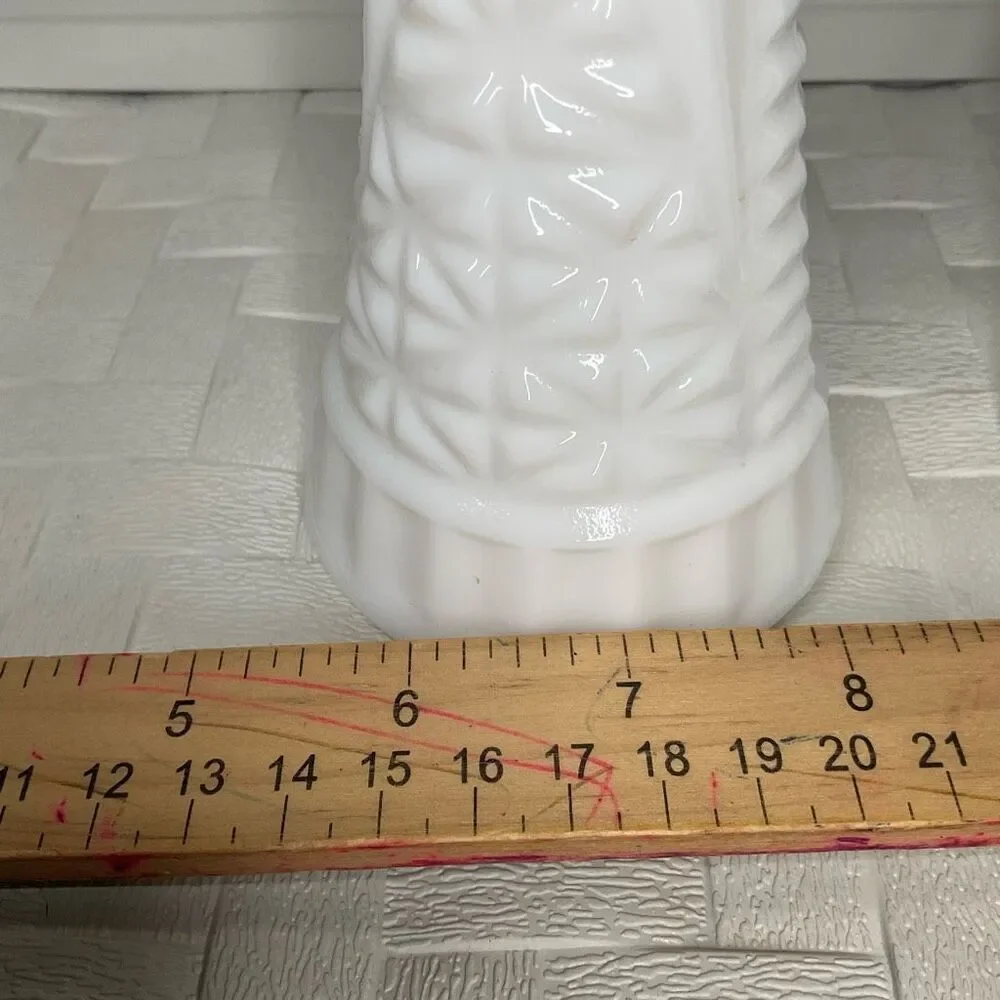 Vintage Set of 2 Two Vases Anchor Hocking Milk Glass Bud Vase -Stars and Bars 9”
